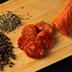 Salsiccia Piccante stagionata Varca — kalabryjska kiełbasa z peperoncino i dzikim fenkułem | Calabrisella