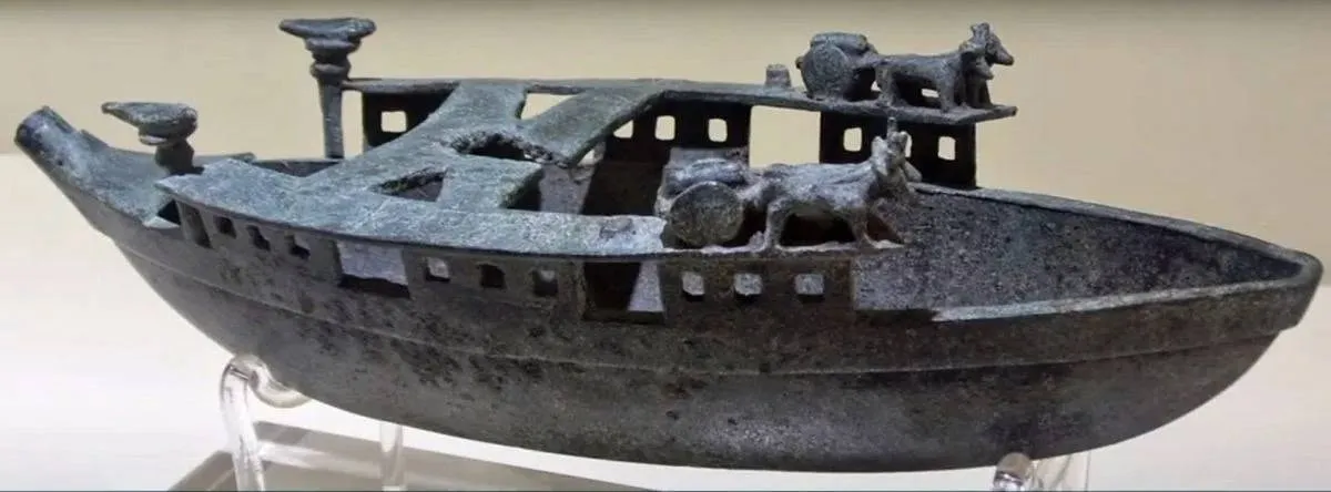 Modello di nave greca, Museo Archeologico di Crotone - epoca della colonizzazione della Magna Grecia
